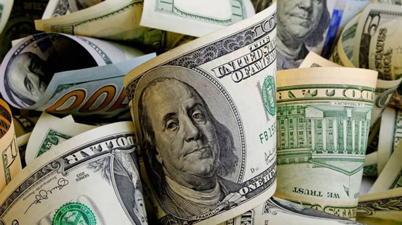 Dolar 14 TL'nin üzerine çıktı