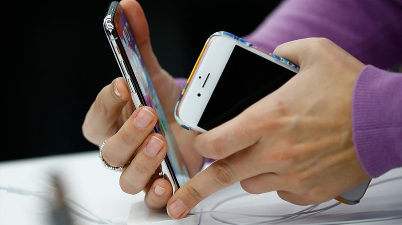 Yurt dışından getirilen cep telefonu ve bilgisayar için 2022'de ödenecek tutar belli oldu