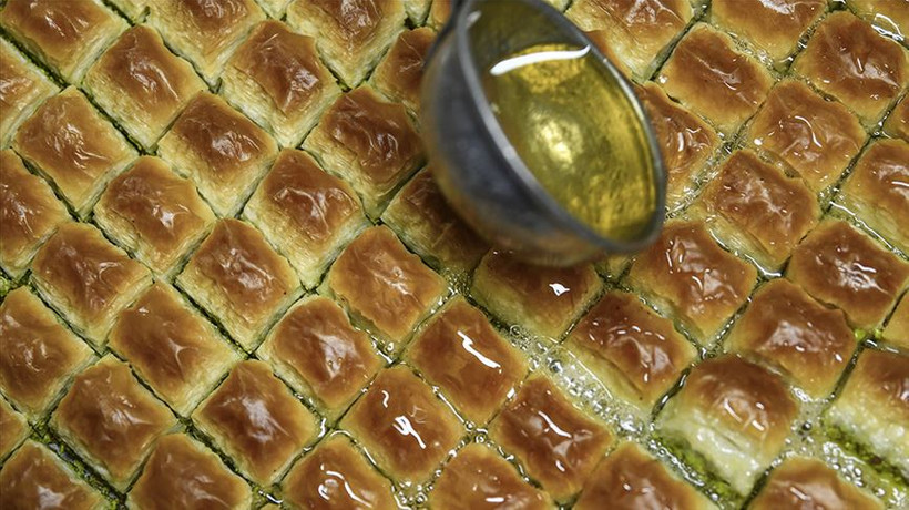 Baklavada zam furyası durdu, fiyatlar geriledi