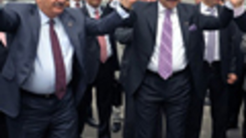 Adnan Menderes'te VIP değişim!