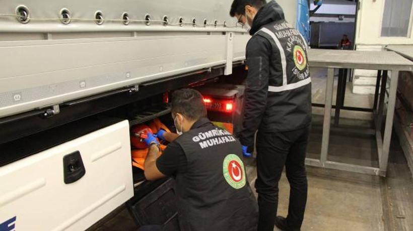 Gümrüklerde yılın ilk yarısında 6,7 milyar liralık kaçak eşya ele geçirildi