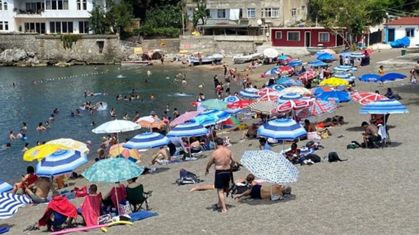 Tatilcilerin yeni gözdesi Kapuz Plajı, Akdeniz sahillerini aratmıyor