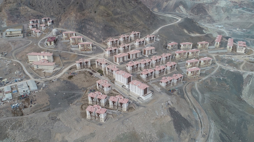 Yusufeli'de 7'nci kez taşınma başladı