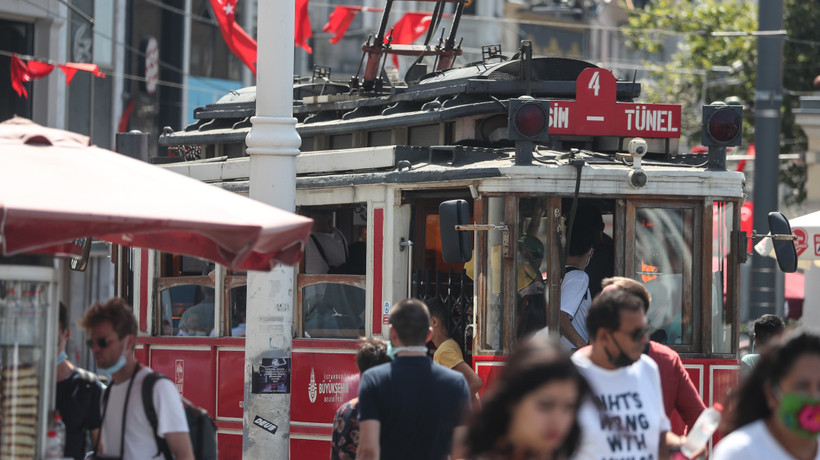 Sosyal destek paketi genişliyor: Ailelere eğitim yardımı geliyor