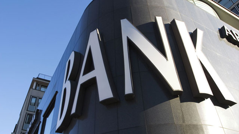 İki bankanın lisansları iptal edildi