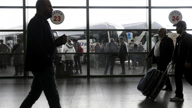 Uçak ve tren yolcusu artarken otobüs yolcusu azalıyor