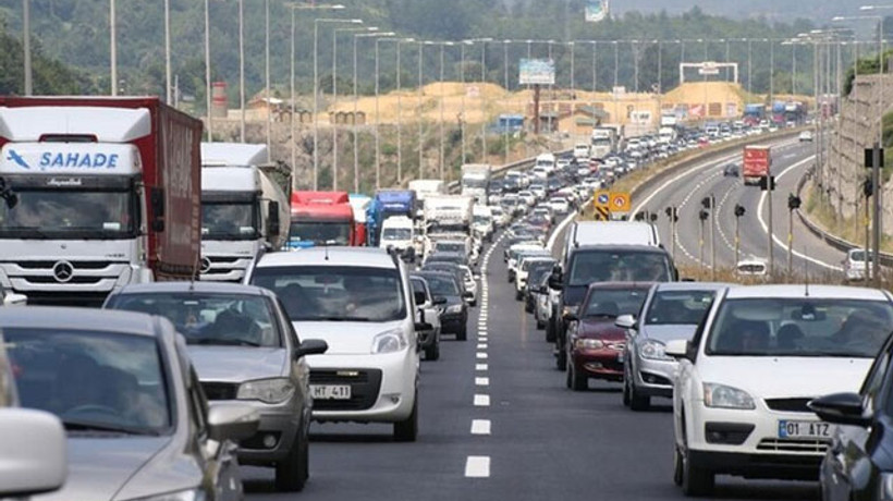 Bayramda özel aracı ile yola çıkacaklara uyarı!