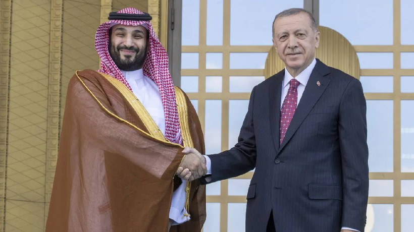 Erdoğan'dan Körfez çıkarması! 200 iş adamı da katılacak