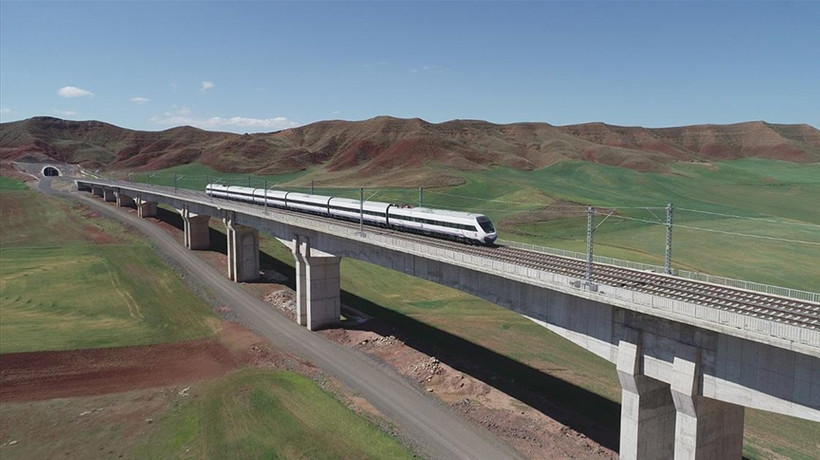 Ankara-Sivas Hızlı Tren Hattı'nda sefer sayısı artırılıyor