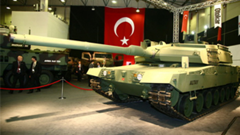 Başbakan'ın ziyaret edeceği fabrika karıştı!