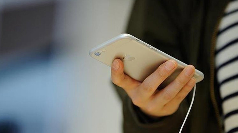 'Gençlere vergisiz telefon' vaadinde hükümetten yeni açıklama: Detaylar yakında duyurulacak
