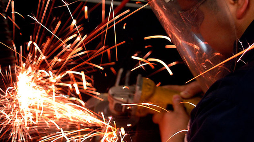 Sanayi üretimi yıllık bazda yükseldi