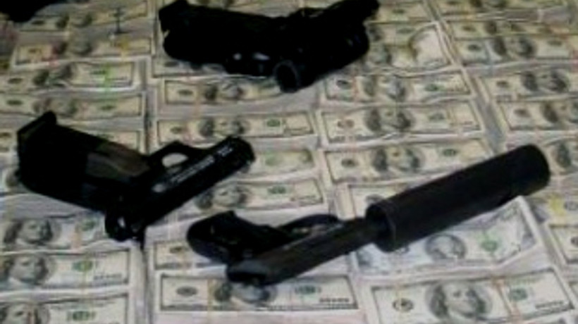 8 milyar dolarlık bankMAFYA!