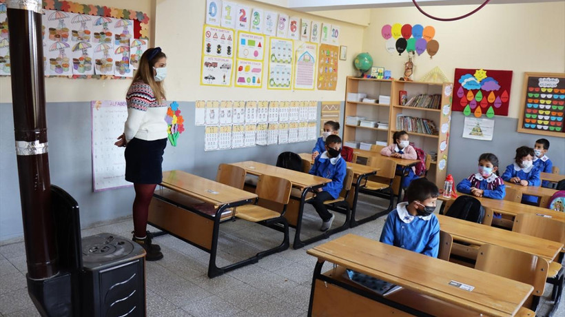 Öğretmenlik Kariyer Basamakları sınavı çevrimiçi yapılacak