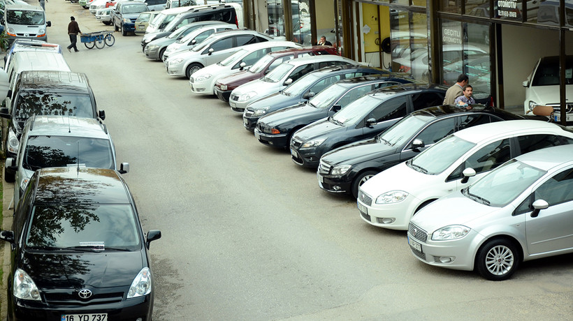 İkinci el otomobil fiyatları yeniden yükselecek