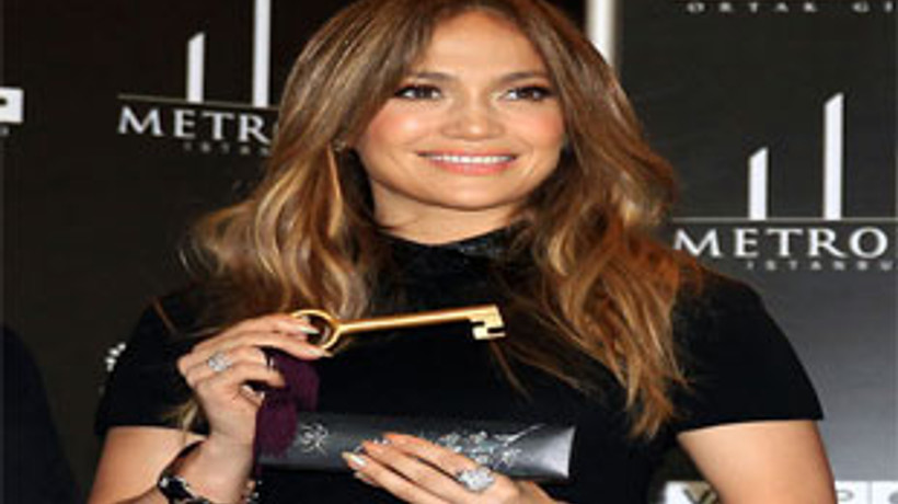 Jennifer Lopez İstanbul'dan ev aldı!