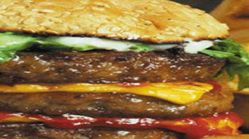 Fast food sektörü çalışanları grevde!