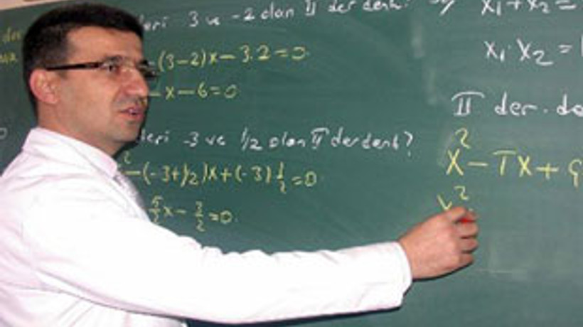 127 bin 242 öğretmene ihtiyaç var