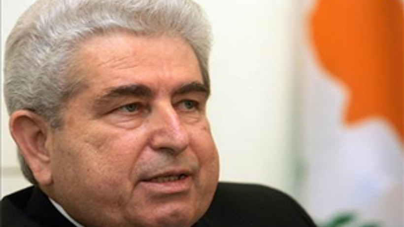 Türk Bakan'dan Rumlara: Allah kurtarsın!