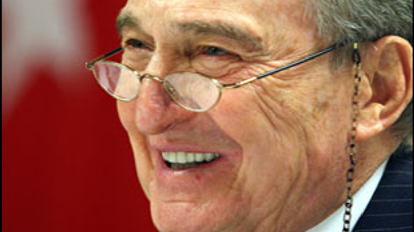 Başbakan'ı Koç gibi övdü!