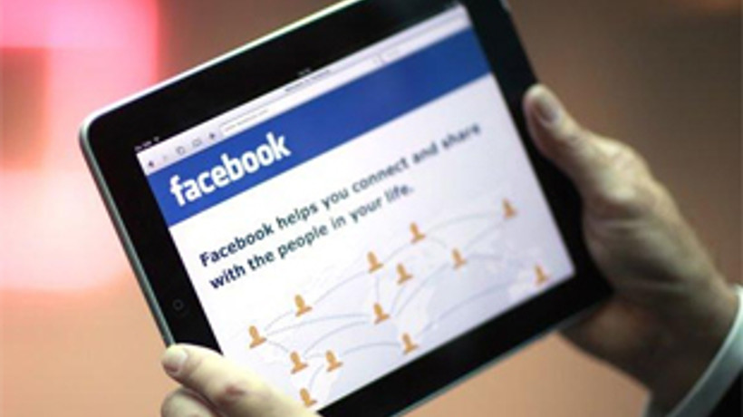 Facebook'ta özel mesaj paralı oluyor!