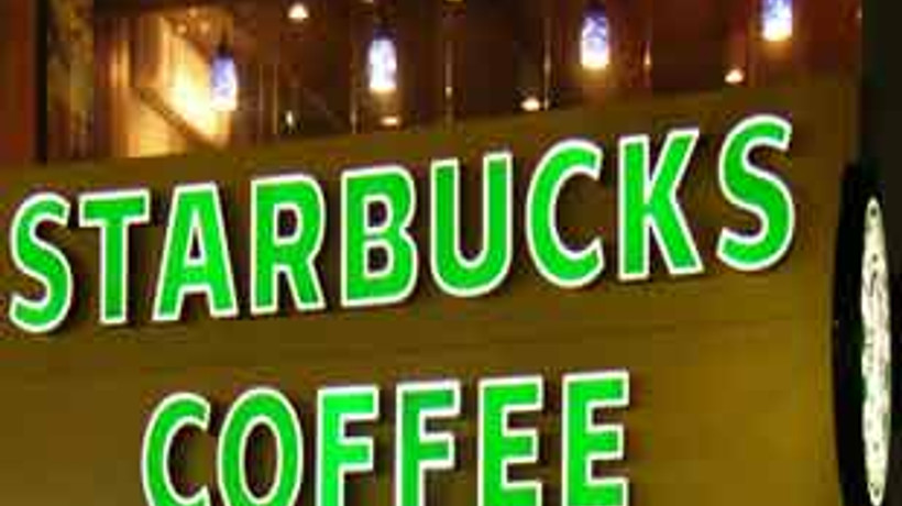 Starbucks bardaklarında ilginç mesaj