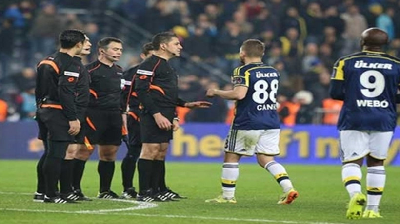 "O sözlerinle bizi küçük düşürdün"