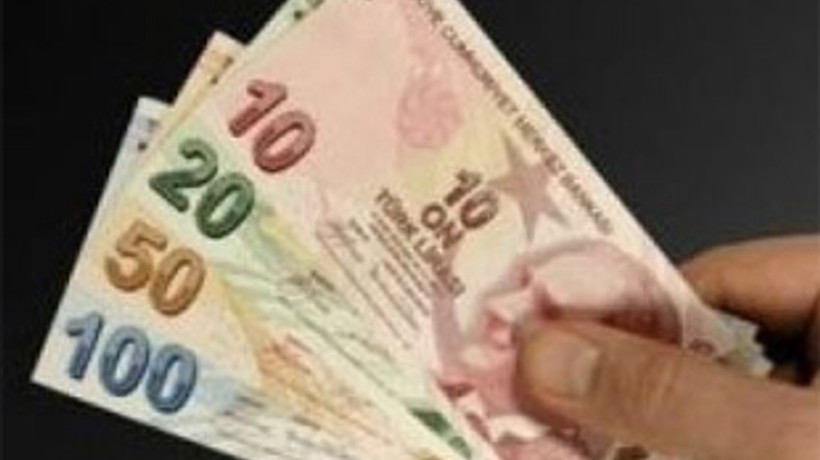 Yüzde 60 maaş zammına kutlama