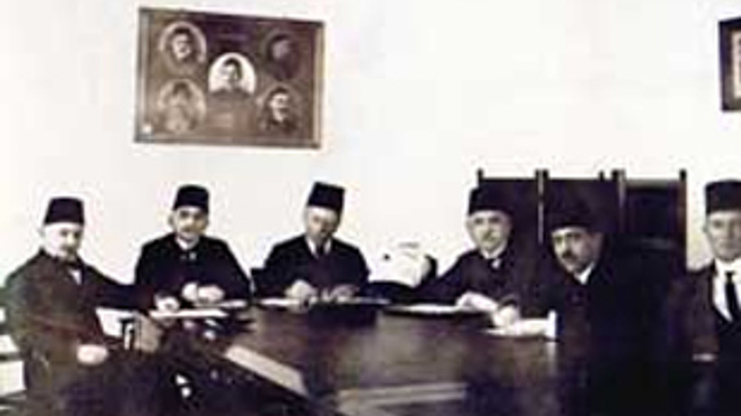 İş Bankası'nda Damat Ferit dönemi!