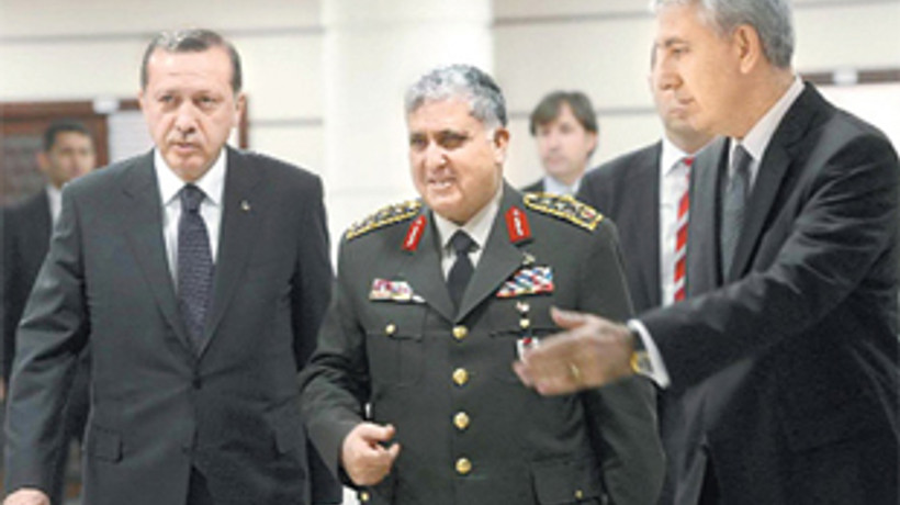 Kritik füze ihalesi ertelendi!