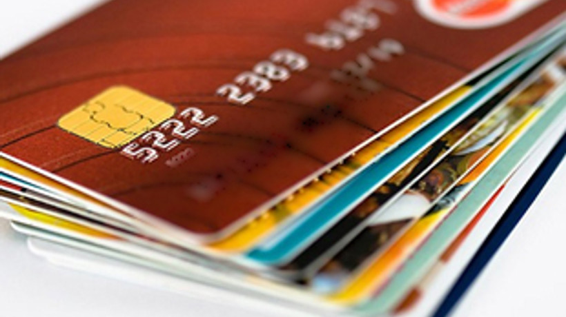 Kredi kartı kullanmayana kart aidatı!