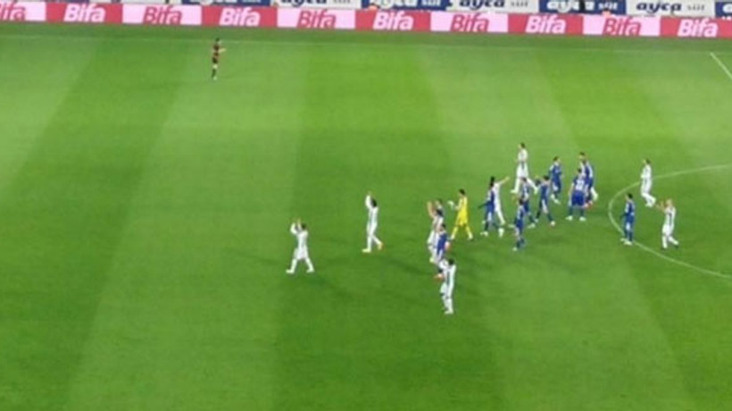 Türk futbol tarihine geçecek olay!