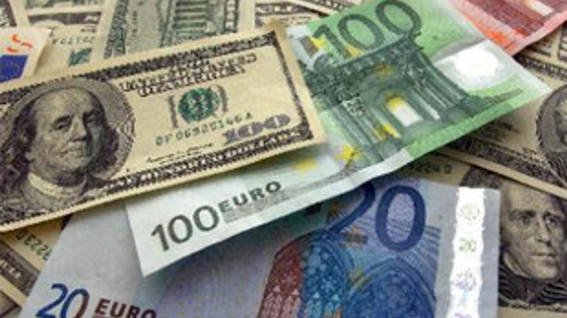 Dolar ve avroda günün ilk rakamları