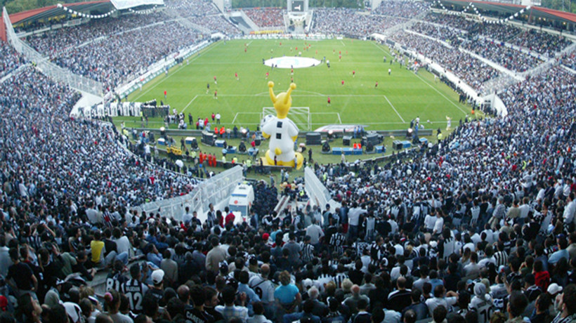 İnönü Stadı yıkılırken para basacak!