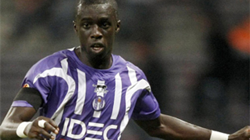 Senegalli sol bek Cimbom'a çok yakın