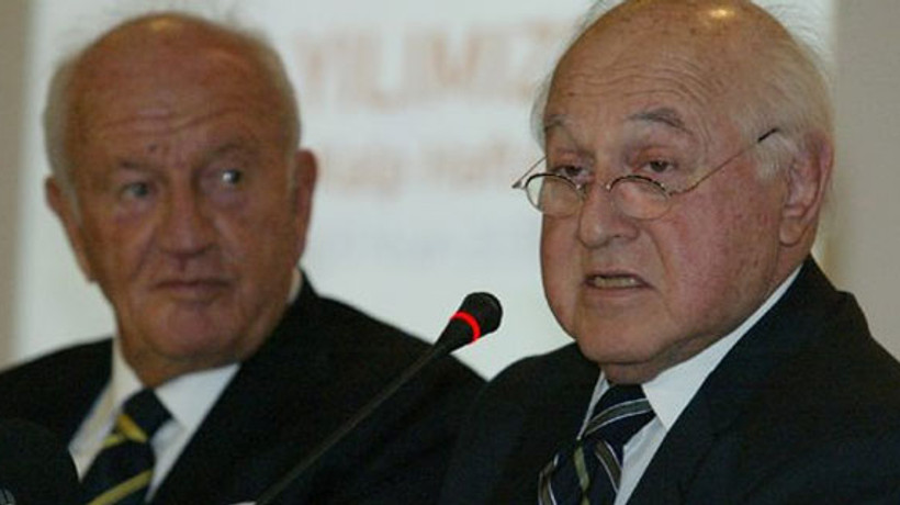 Duygun Yarsuvat: "O aptalca hareketi kınıyorum"