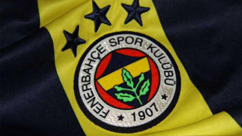 Fenerbahçeli yıldızdan olay tweet!