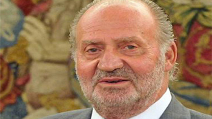 Kral'ın maaşına zam yapıldı!