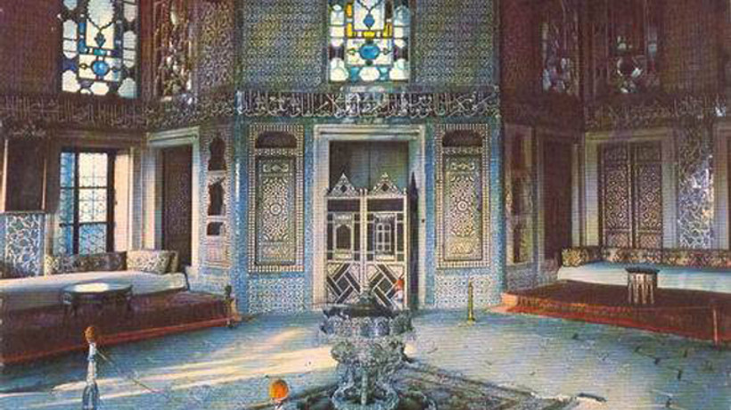 Sultan Süleyman'ın Harem'i 15 TL!