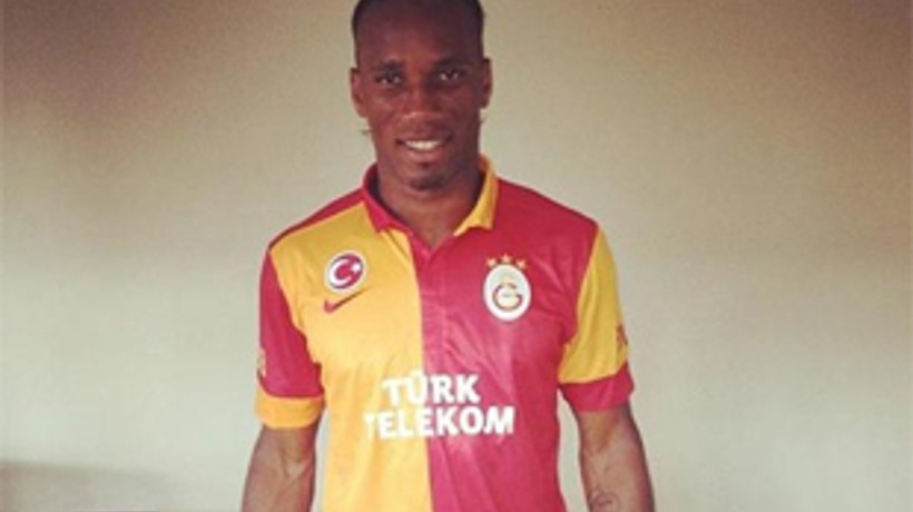 Drogba Galatasaray formasını giydi