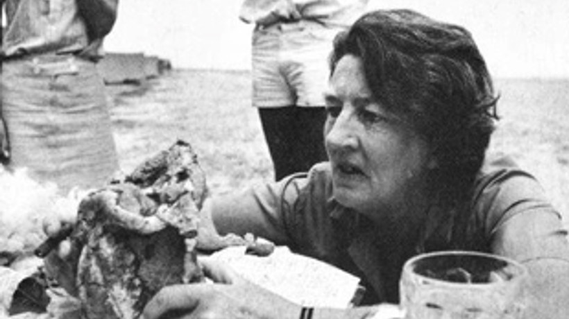 Mary Leakey için özel Doodle!