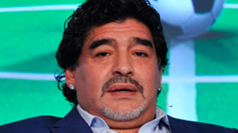 Maradona'ya 30 milyon euro borç çıkarttılar!