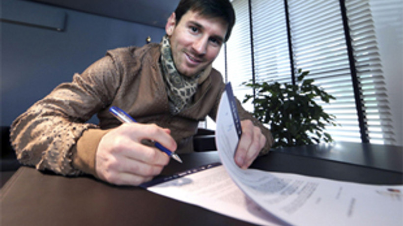 Ve Messi imzayı attı!