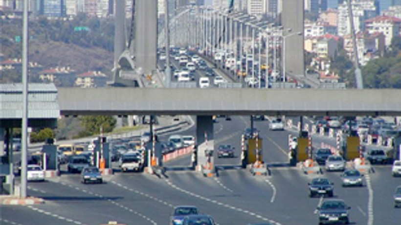 Köprü ve otoyollar yine para bastı!
