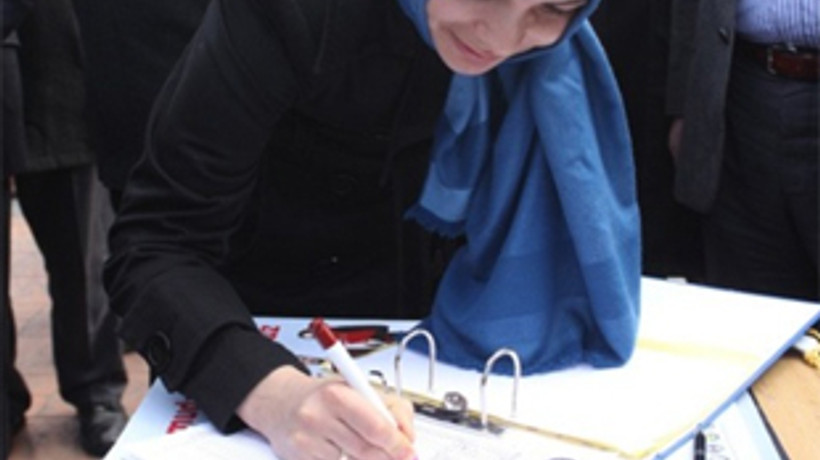 Başörtülü memur için ilk adım