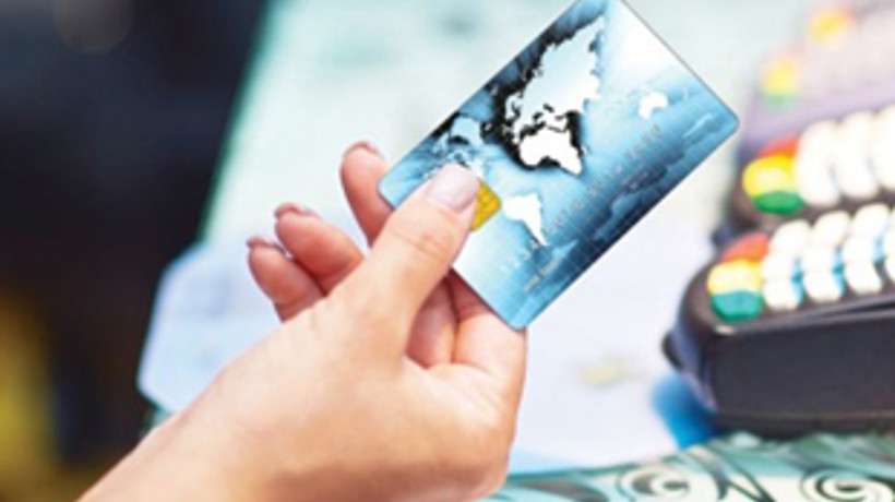 Aidatsız kredi kartı geliyor