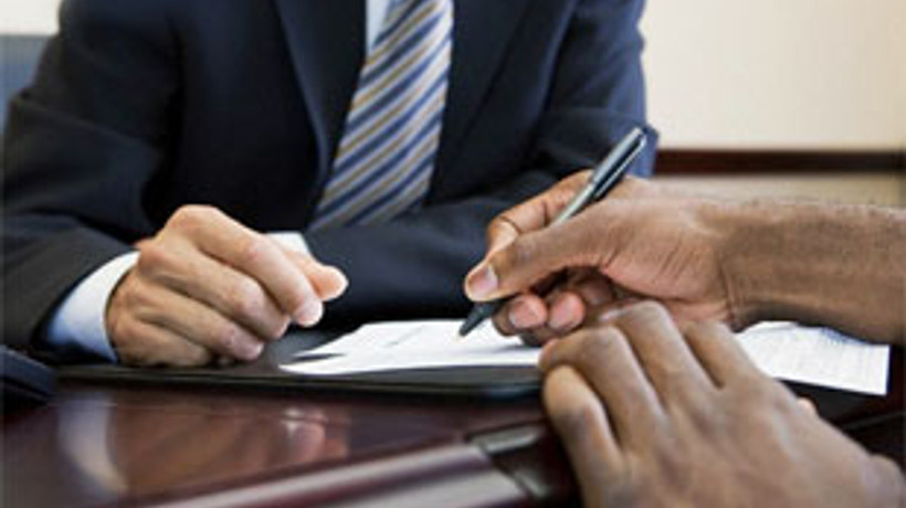 Sosyetik vurguncuya yurtdışına çıkış yasağı