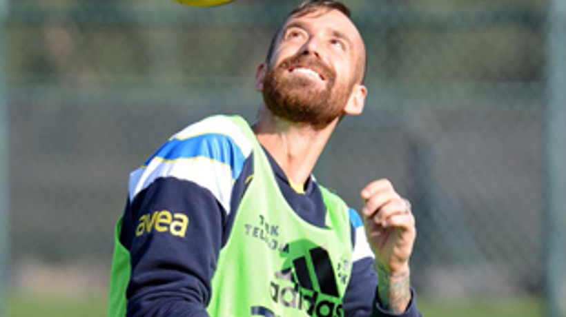 Ruslar Raul Meireles'e talip