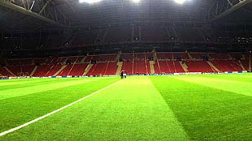 G.Saray'da Arena’nın çim sorunu çözülüyor!
