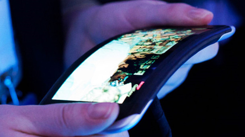 Akıllı telefonlar 3'e katlanacak!